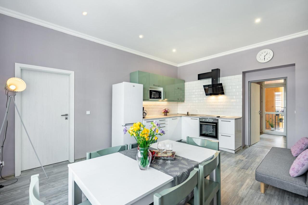 Apartment Happy Family Karlovy Vary Dış mekan fotoğraf