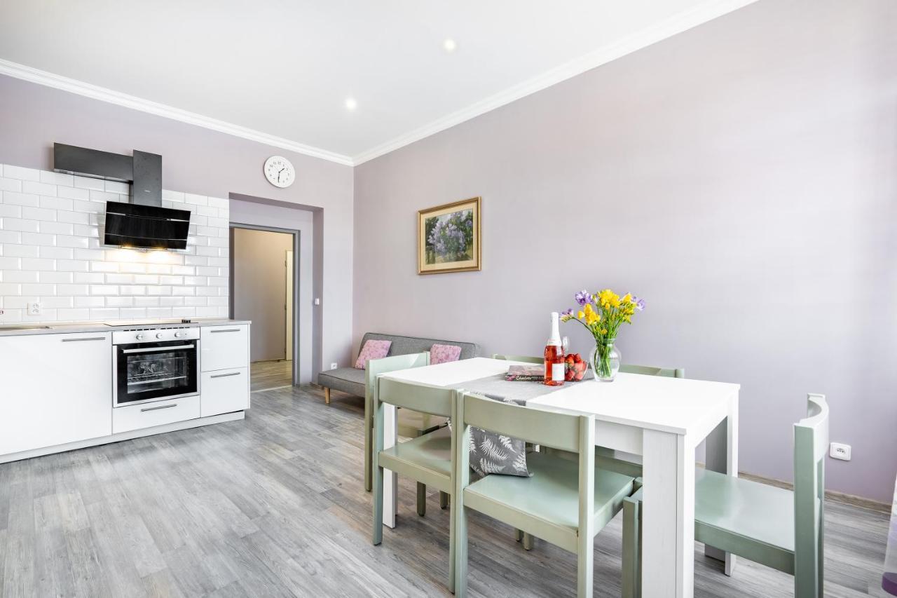 Apartment Happy Family Karlovy Vary Dış mekan fotoğraf