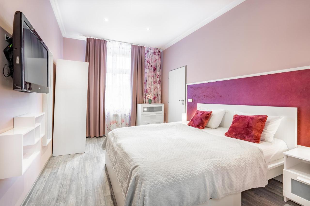 Apartment Happy Family Karlovy Vary Dış mekan fotoğraf